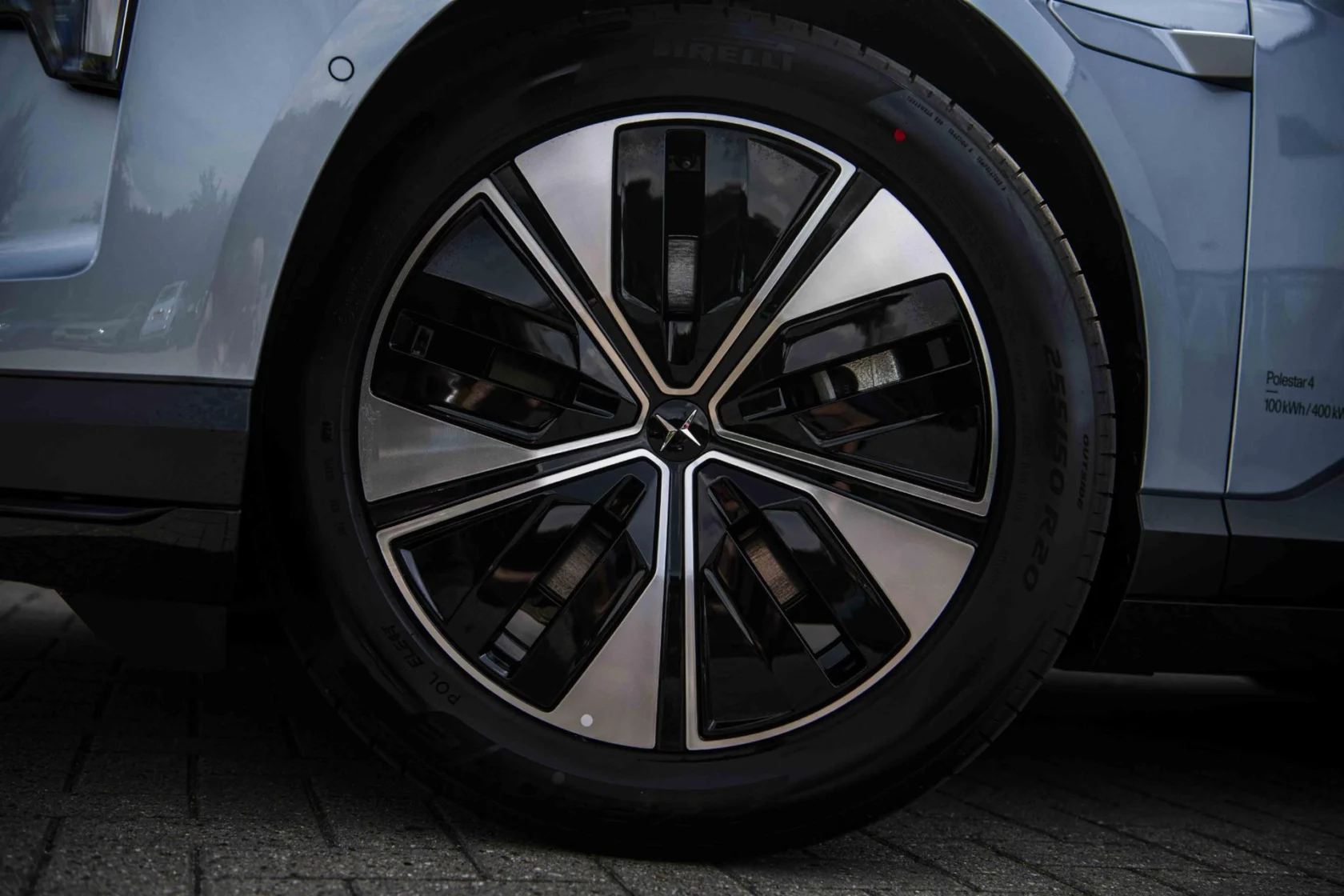 Polestar-4