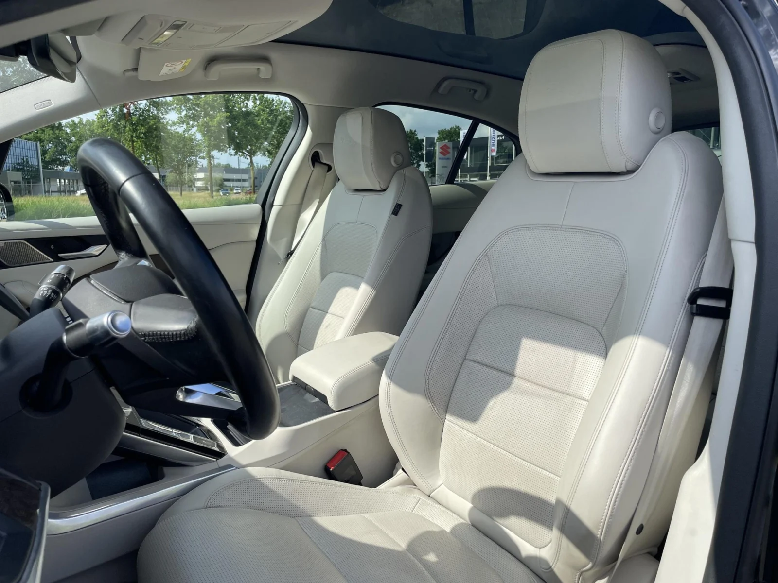 Jaguar-I-Pace
