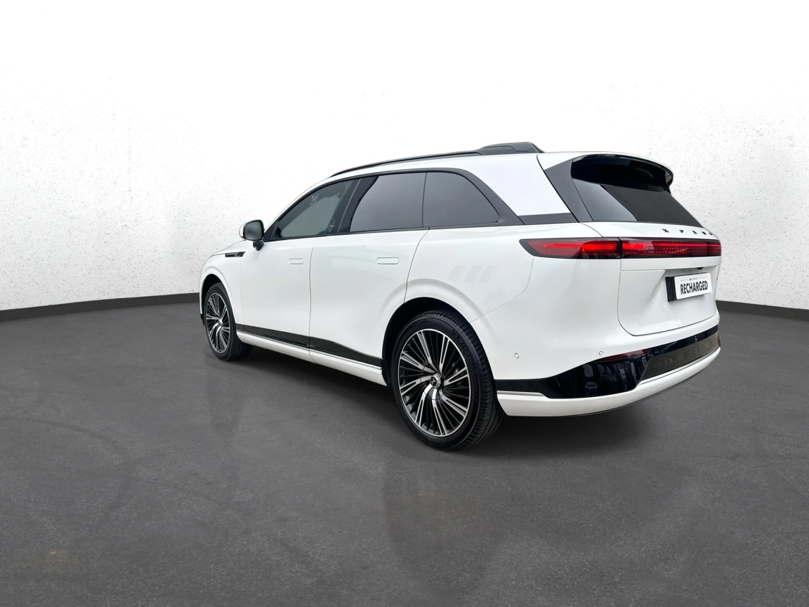 Xpeng-G9