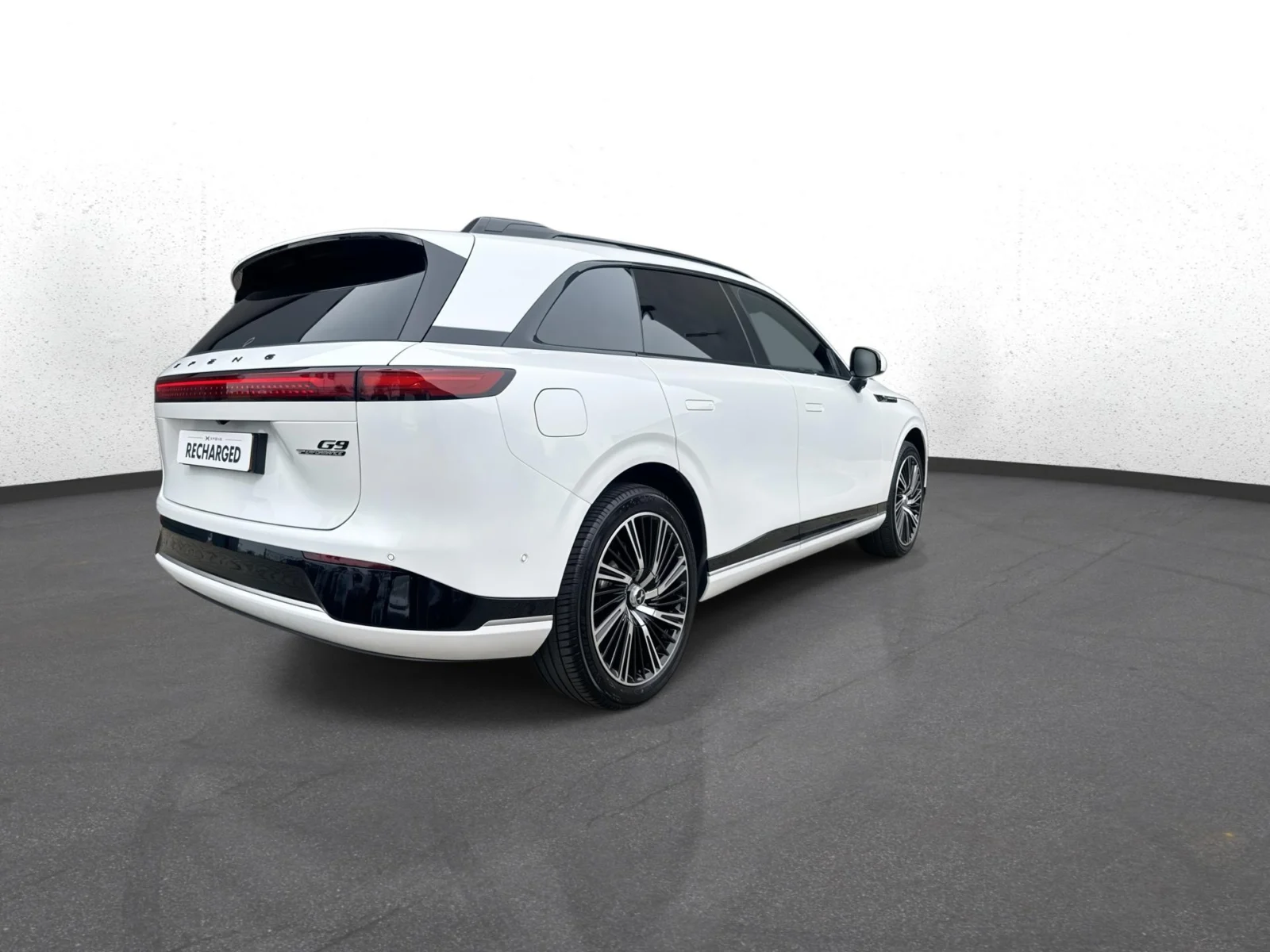 Xpeng-G9