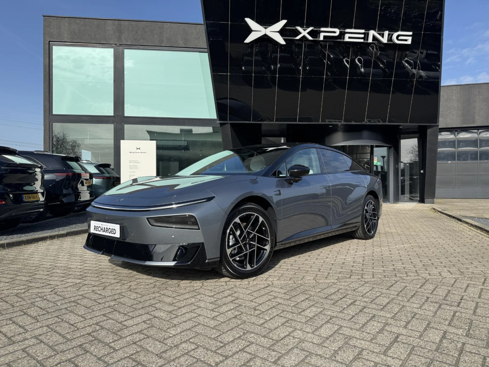 Xpeng-P7+
