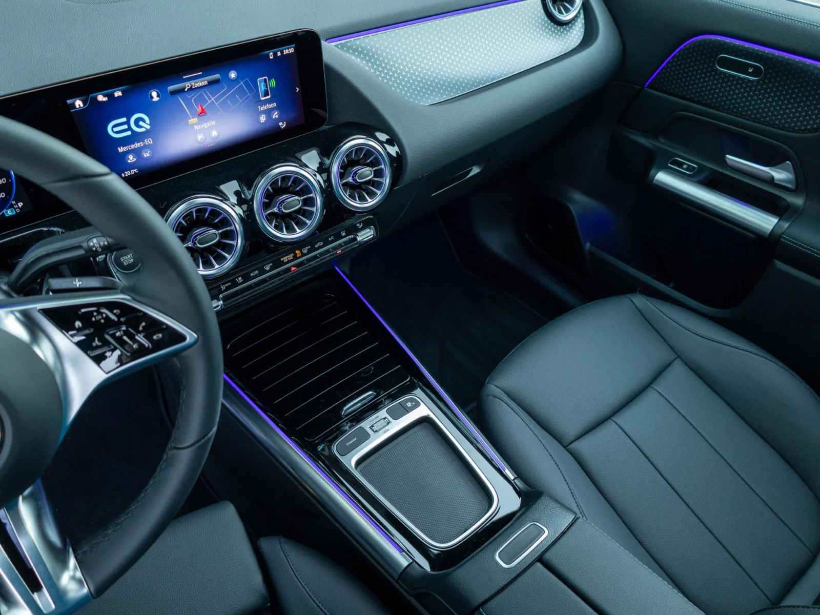Mercedes-Benz EQA 250+ Business Line
