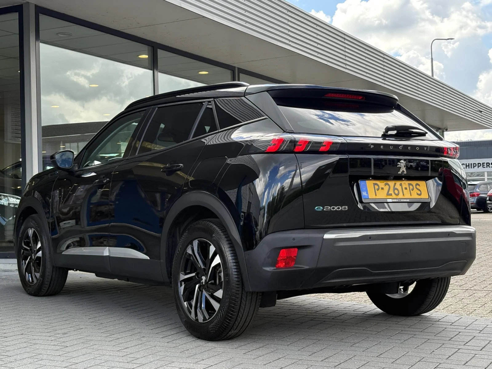 Peugeot e-2008 Allure Pack