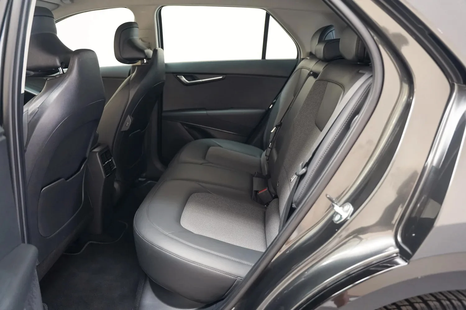 Kia e-Niro DynamicLine 3-fase [ Navi