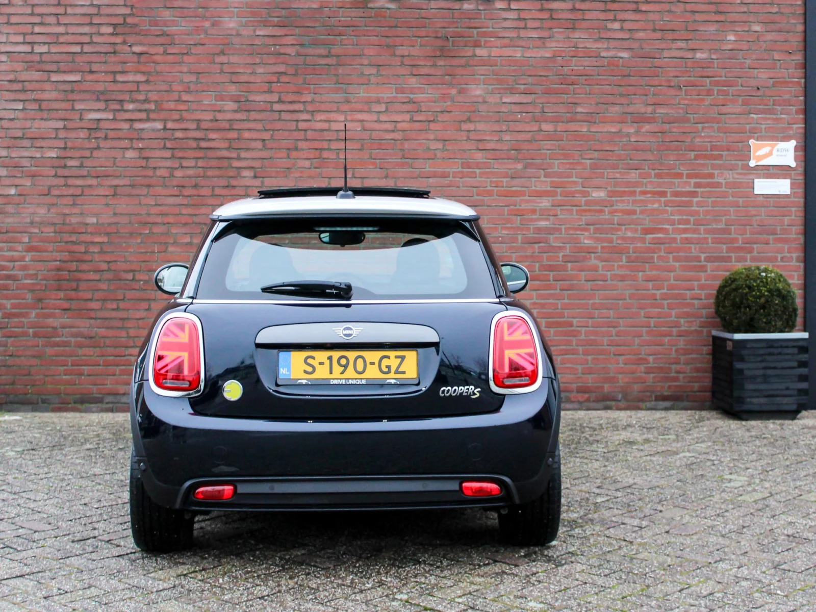 MINI-Mini Electric