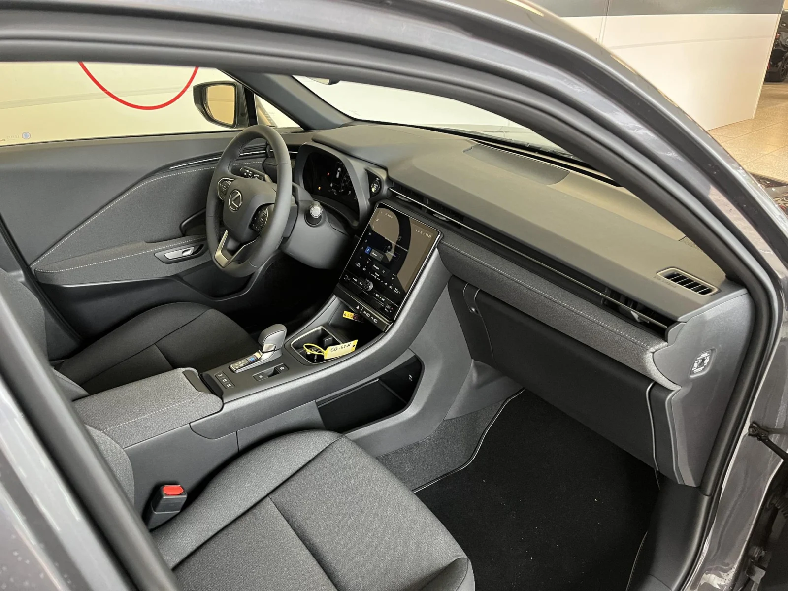 Lexus-LBX