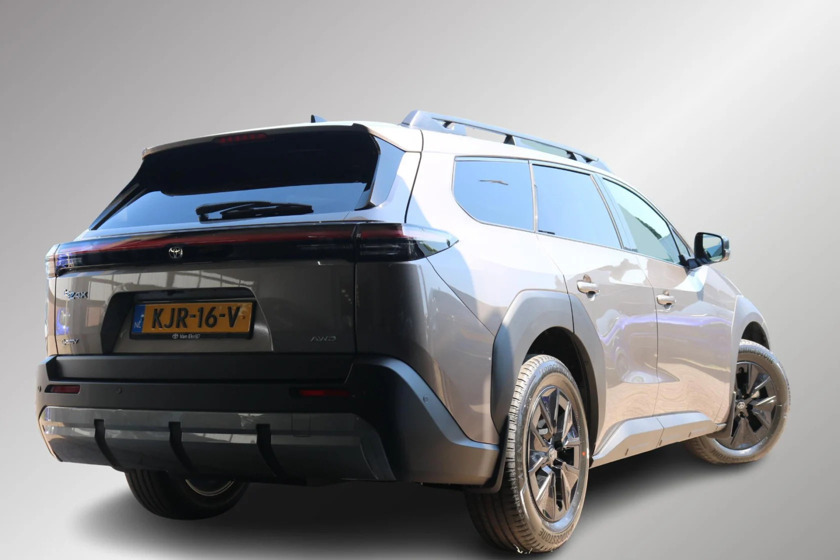 Toyota bZ4X Touring Executive AWD