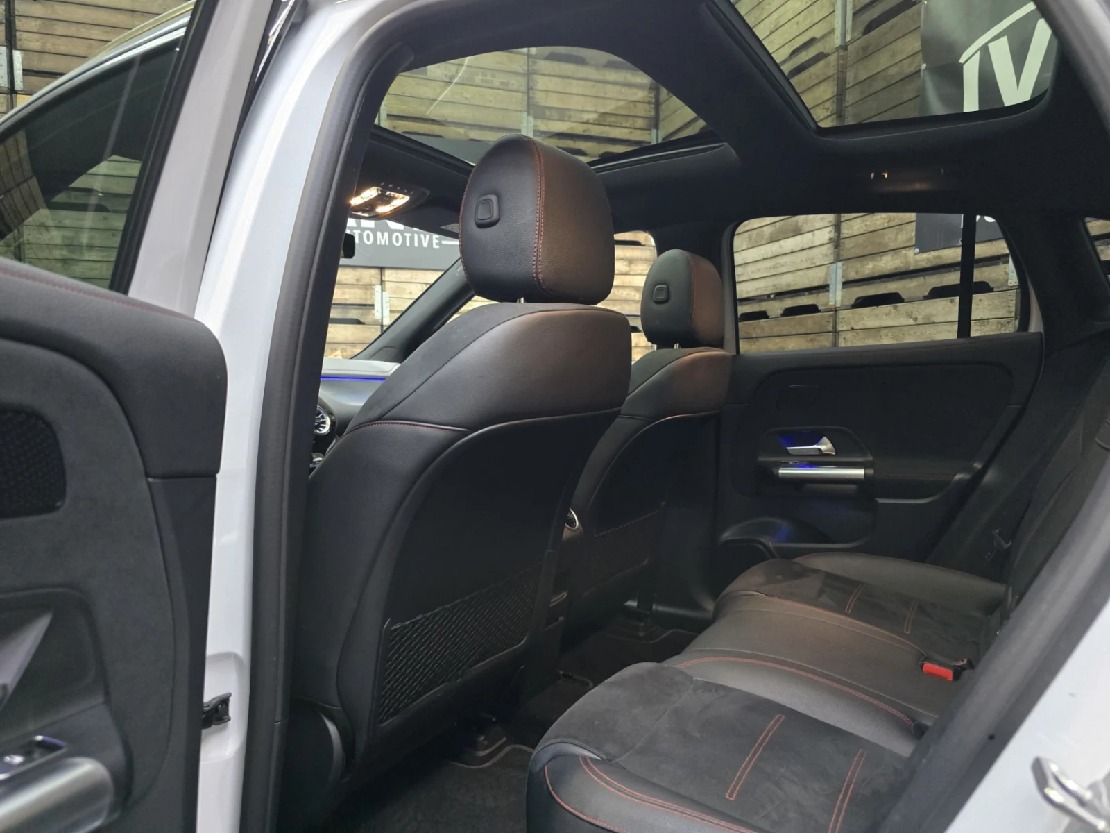 Mercedes-Benz EQA 250+ Business Edition AMG