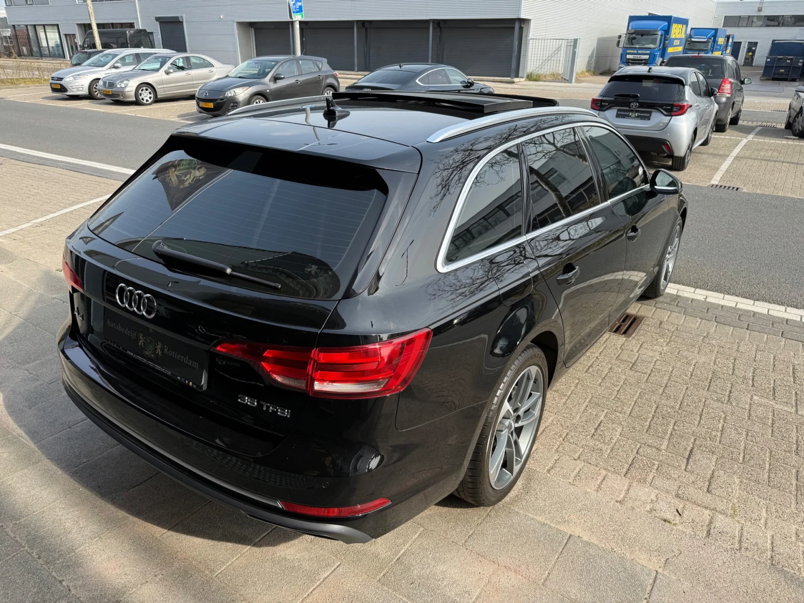 Audi-A4