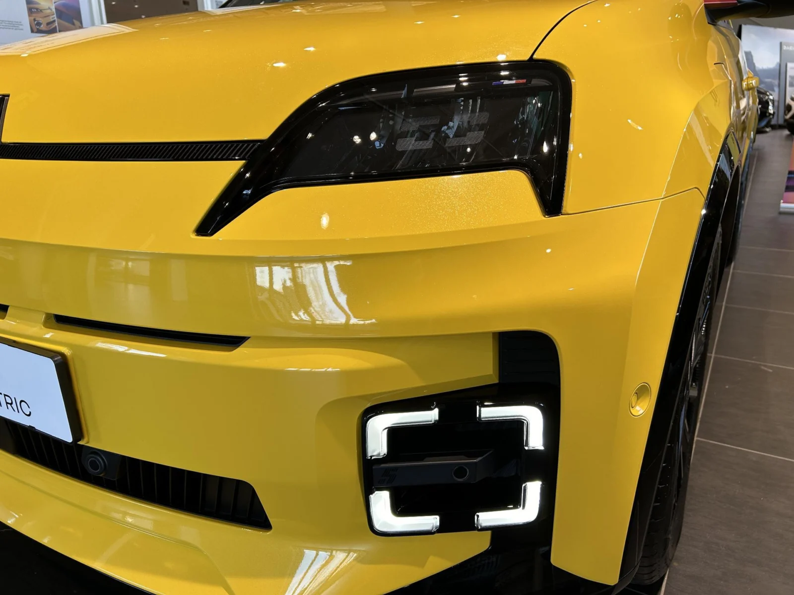 Renault 5 (Z&Z Renault Private Lease