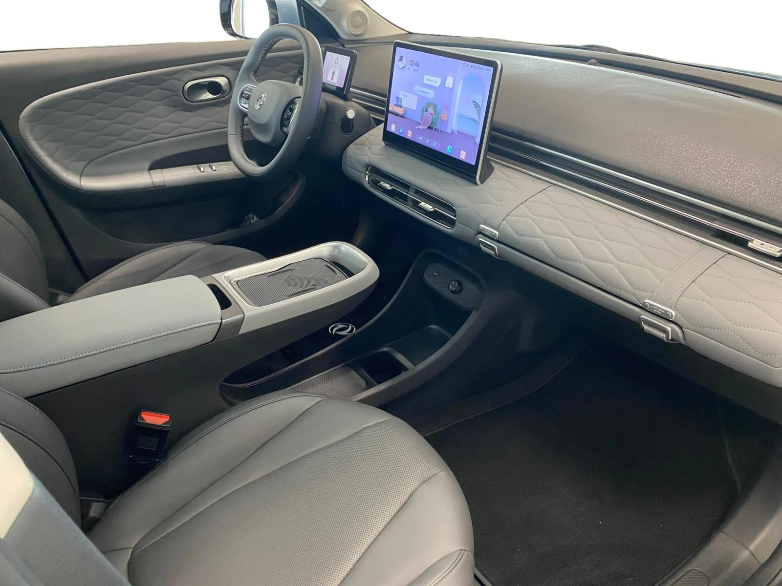 Dongfeng Box Premium Edition