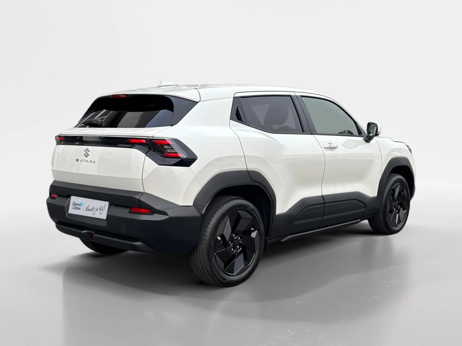 Suzuki e Vitara Select
