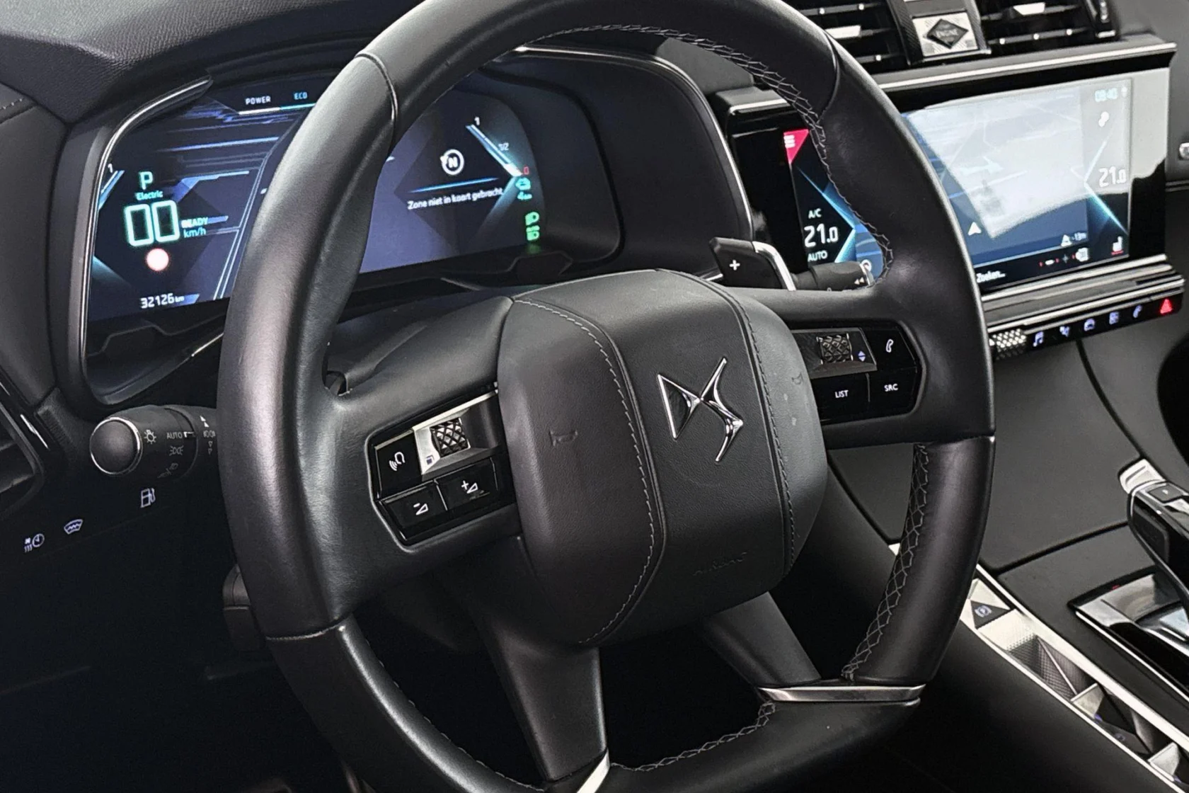 DS-DS 7 E-Tense