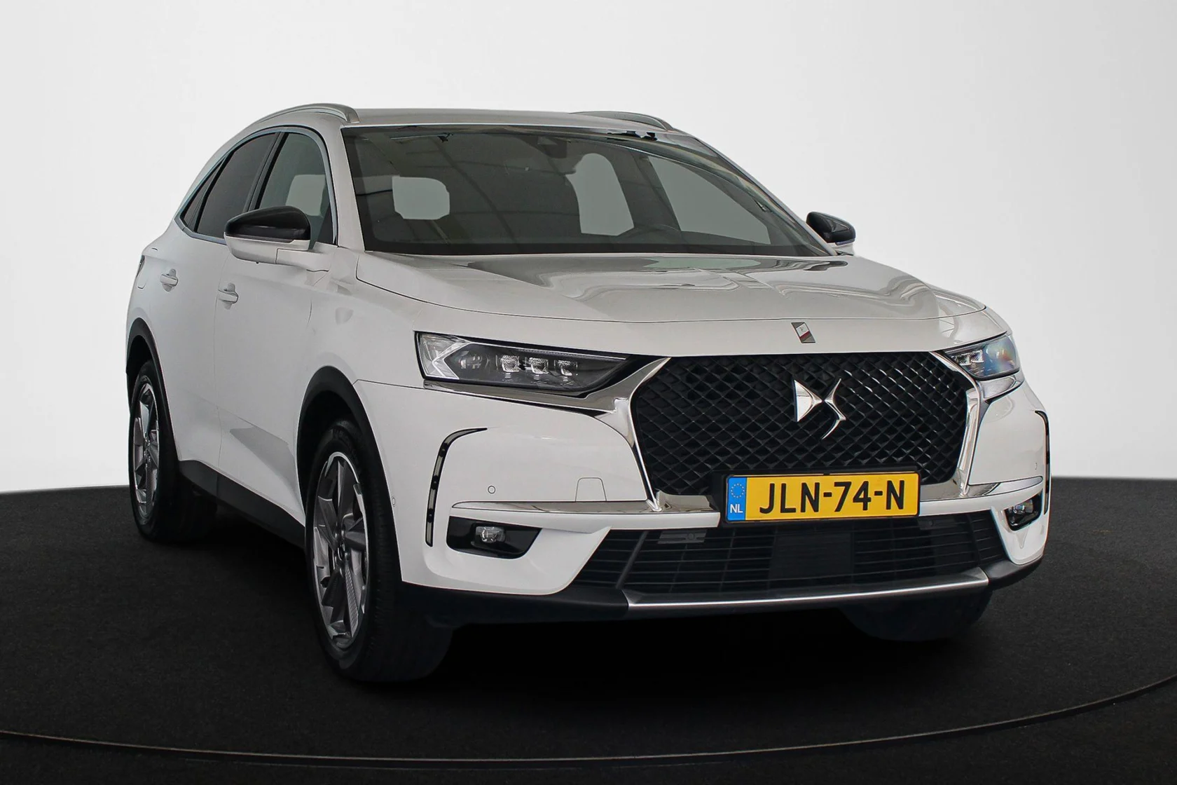 DS-DS 7 E-Tense