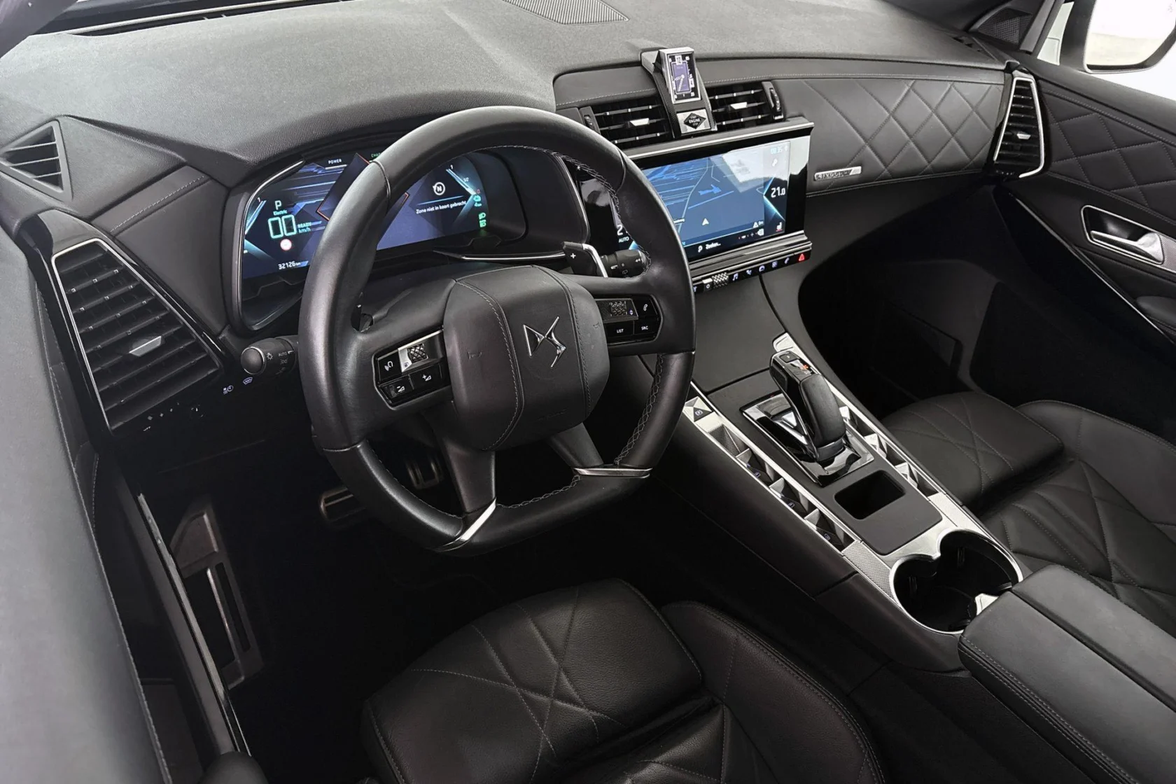 DS-DS 7 E-Tense