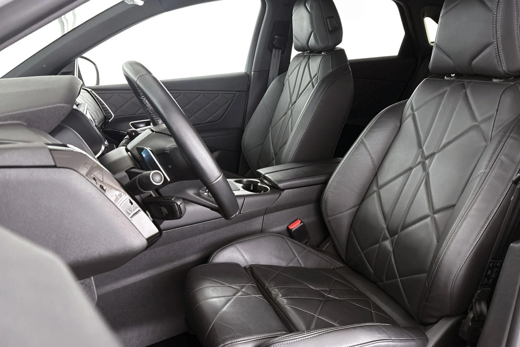 DS-DS 7 E-Tense