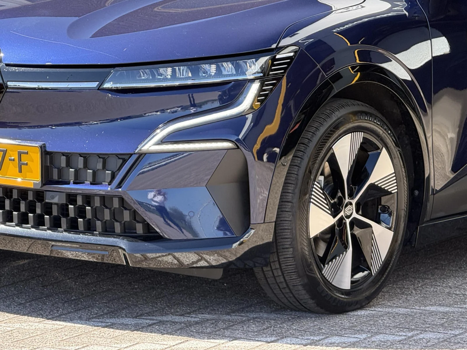 Renault Megane E-Tech Electric comfort range techno