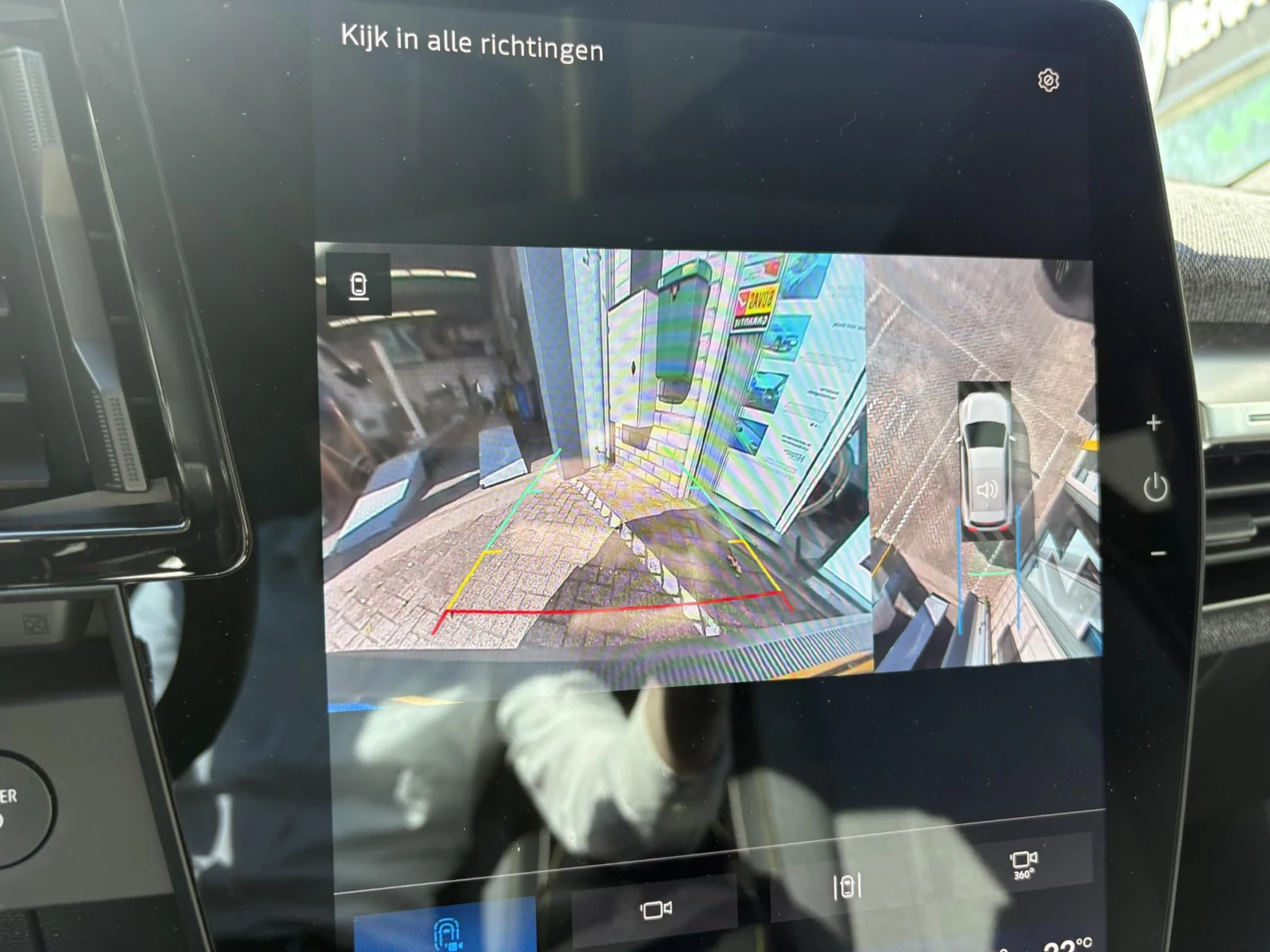 Renault Scénic E-Tech EV87 long range techno