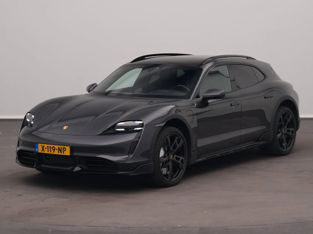 Porsche Taycan Cross Turismo Turbo