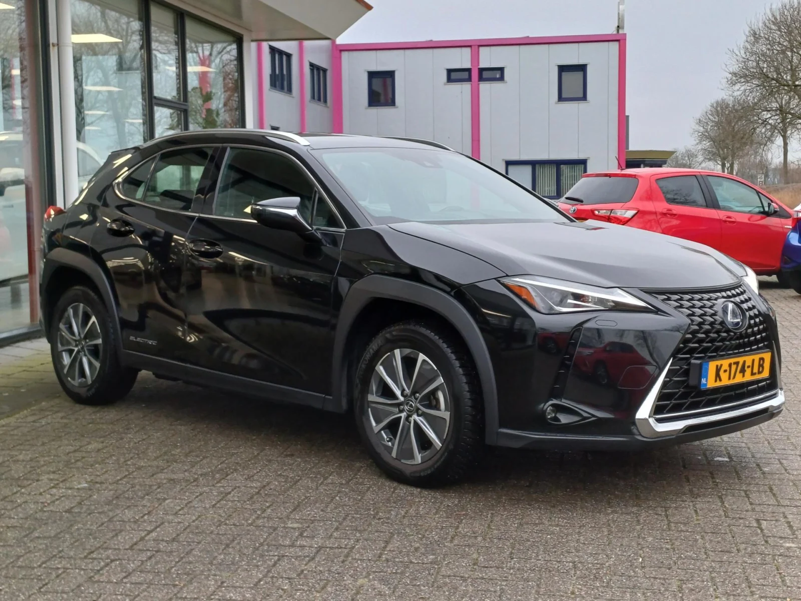 Lexus-UX