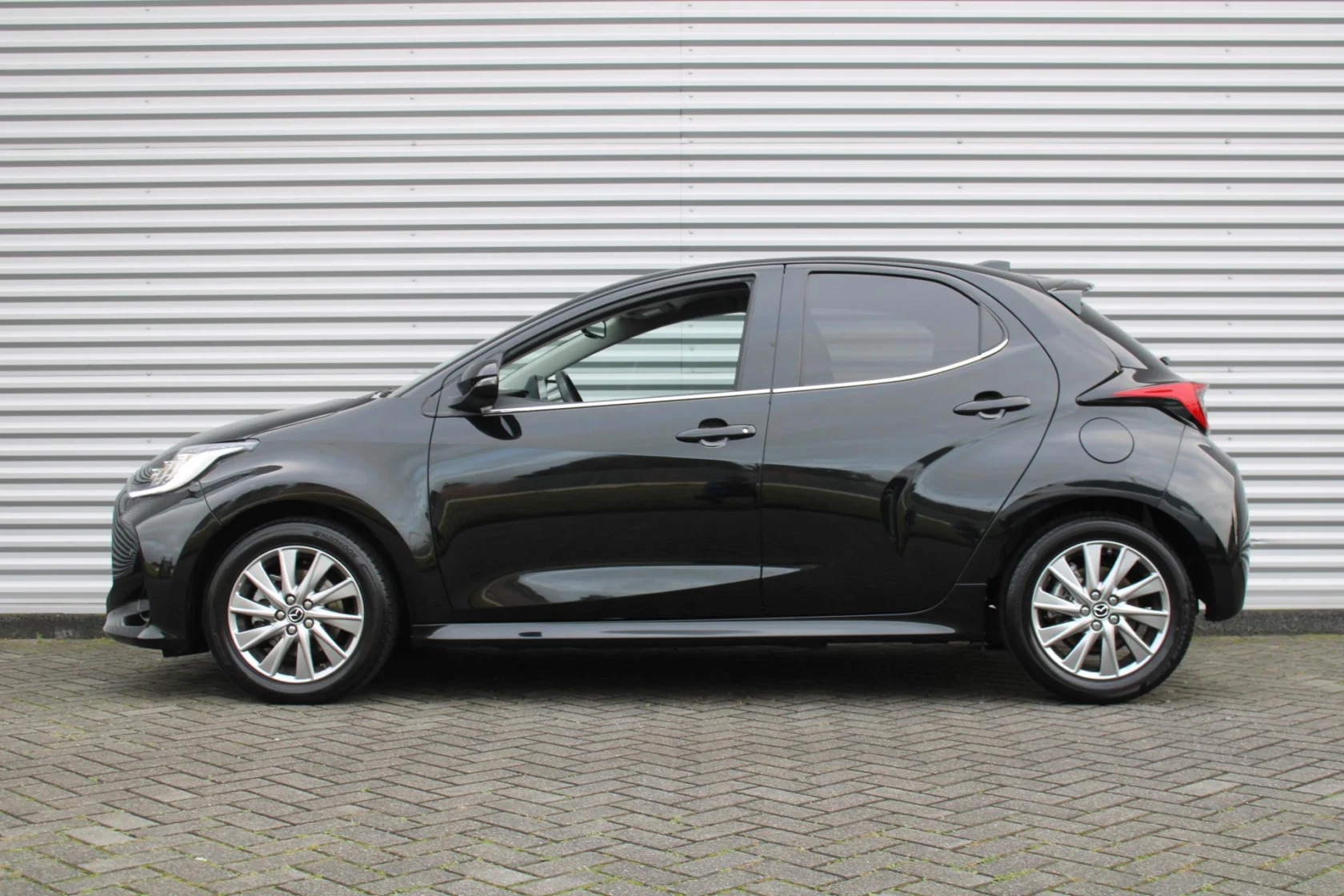 Mazda-2