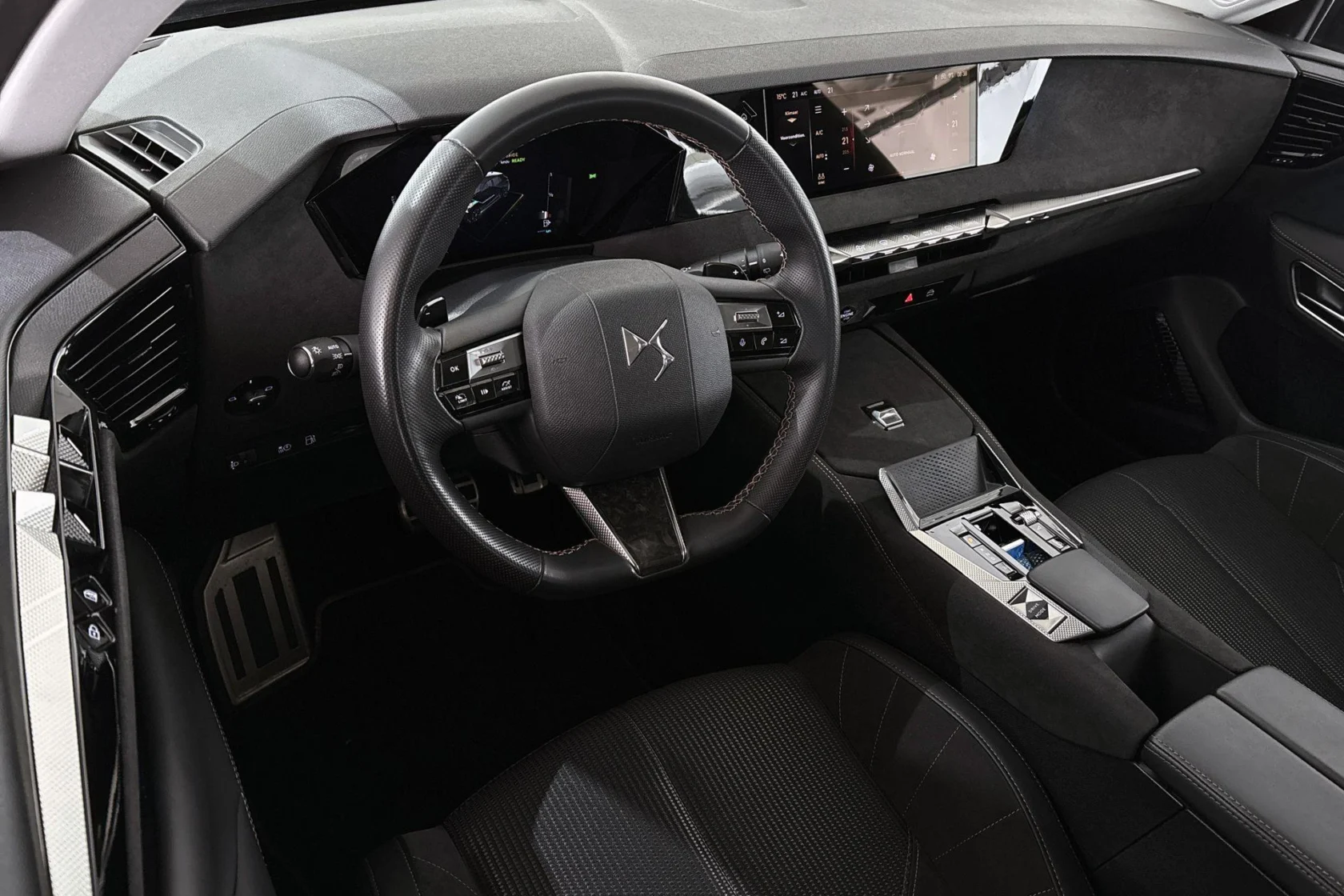 DS-DS 4 E-Tense