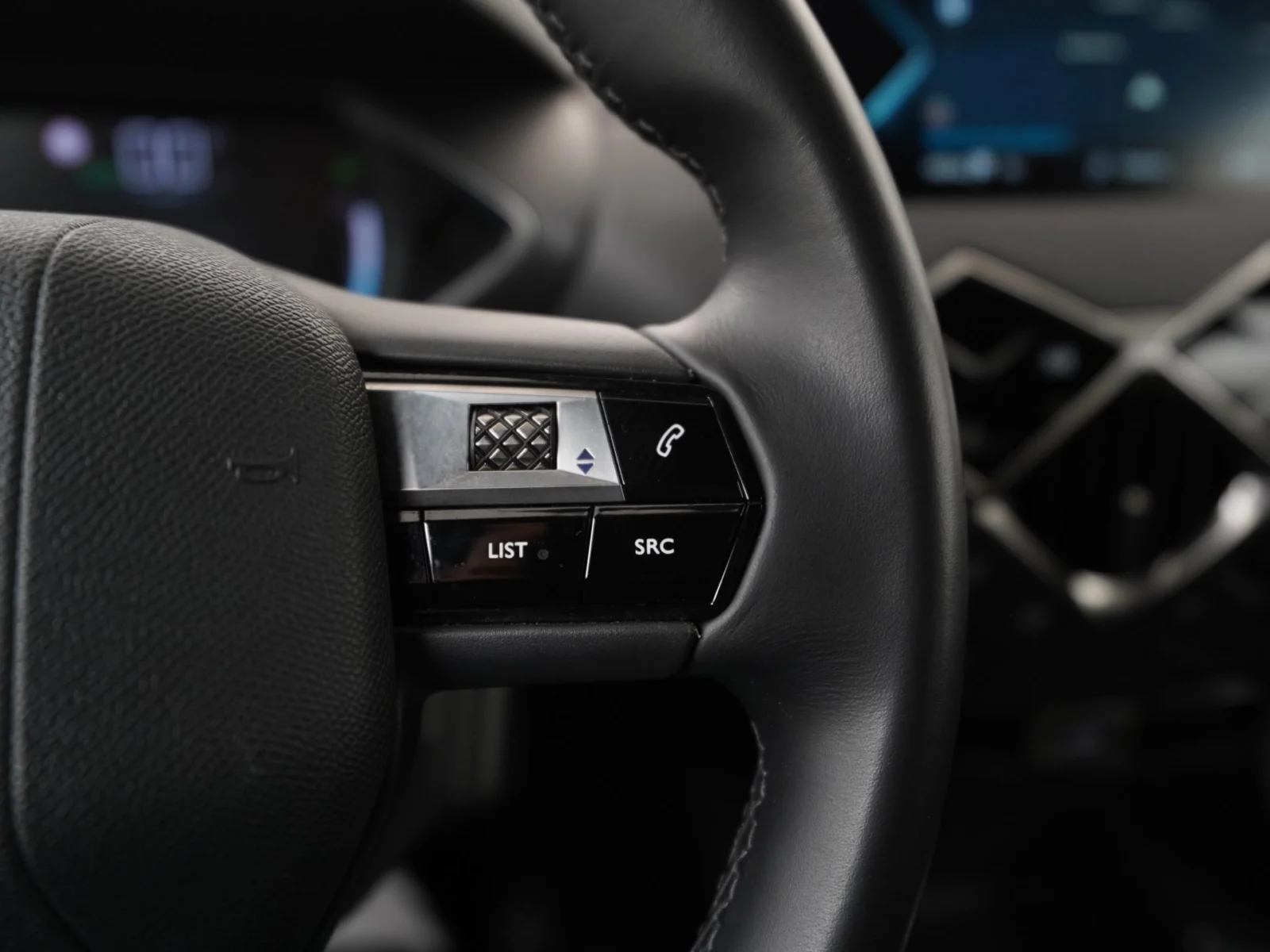 DS DS 3 Crossback E-Tense Bastille