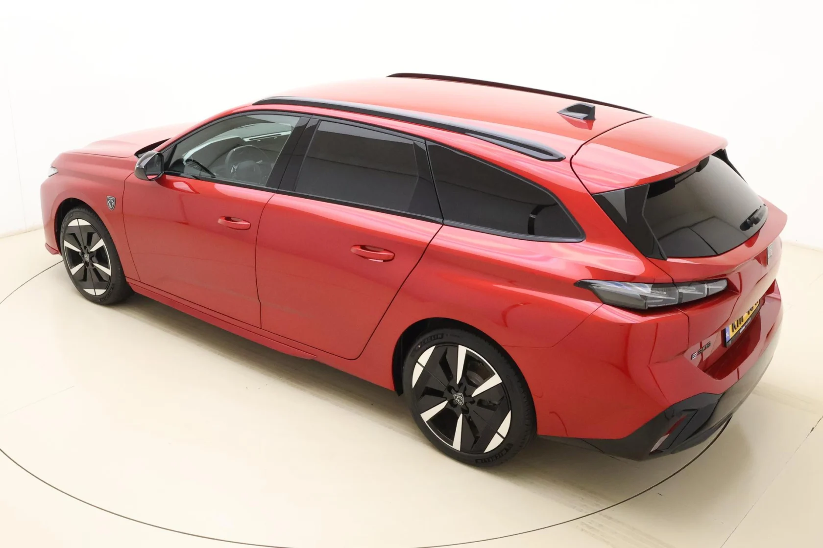 Peugeot e-308 SW GT