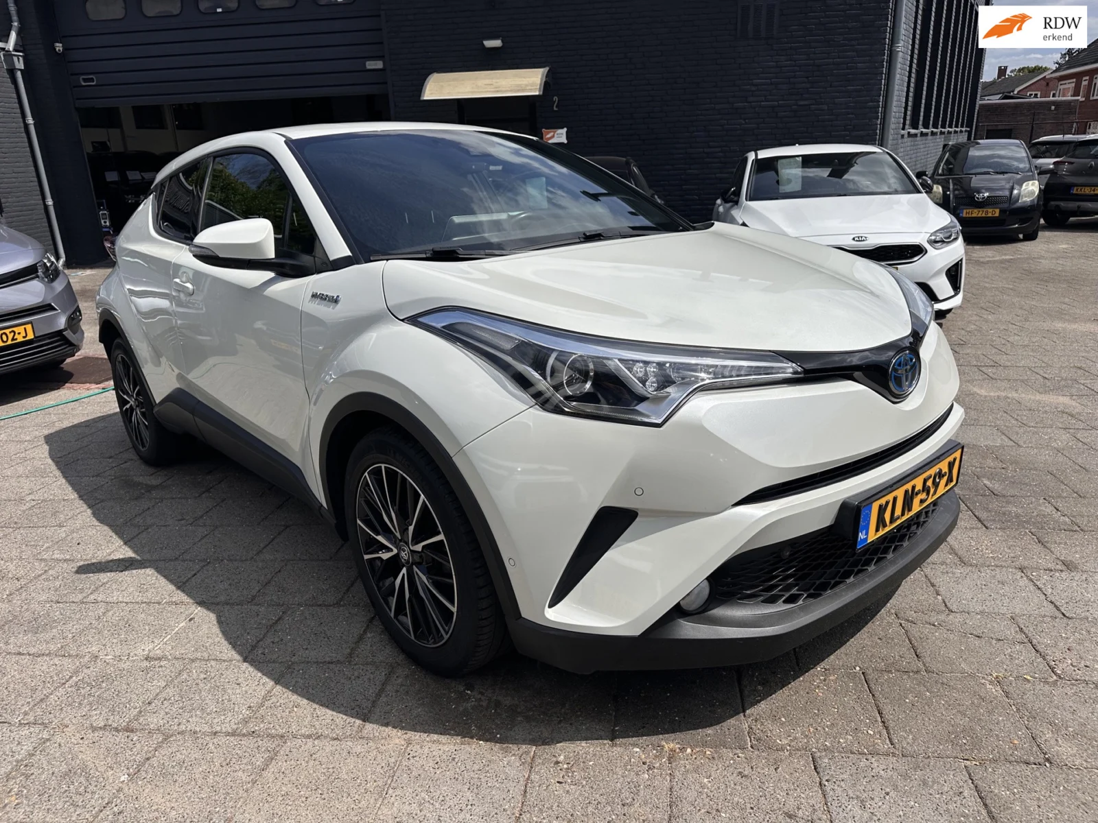 Toyota-C-HR