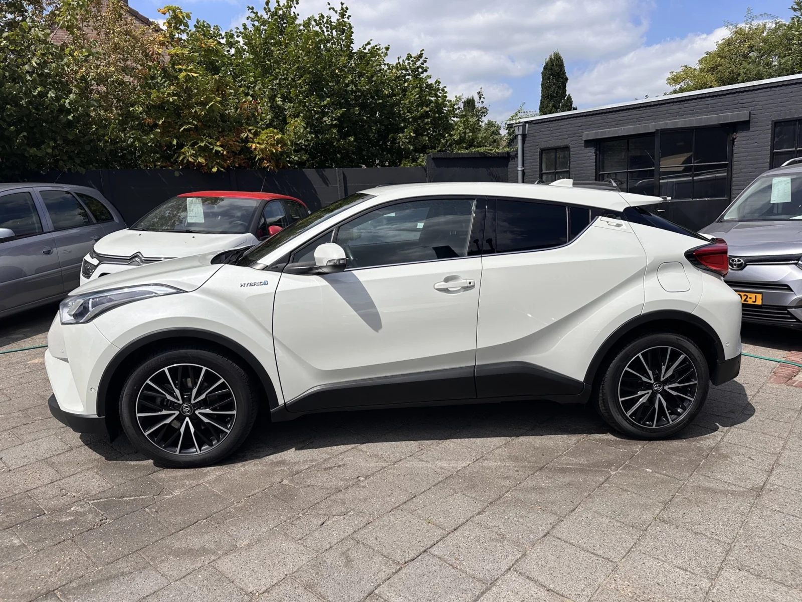 Toyota-C-HR