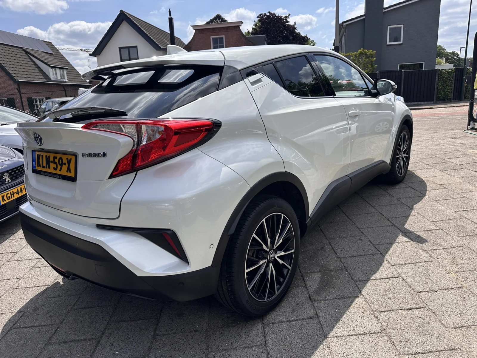 Toyota-C-HR