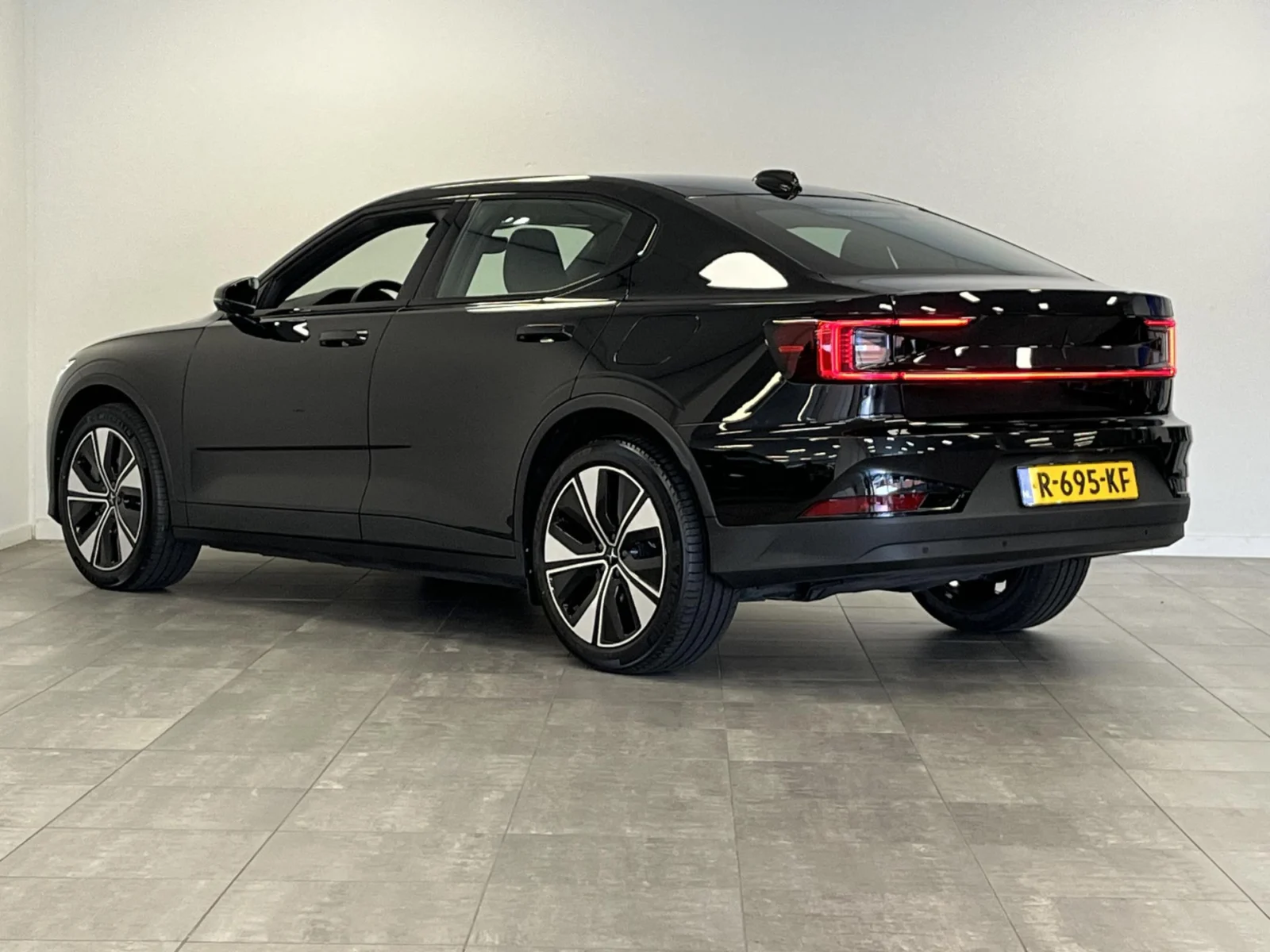 Polestar 2 Standard Range Single Motor