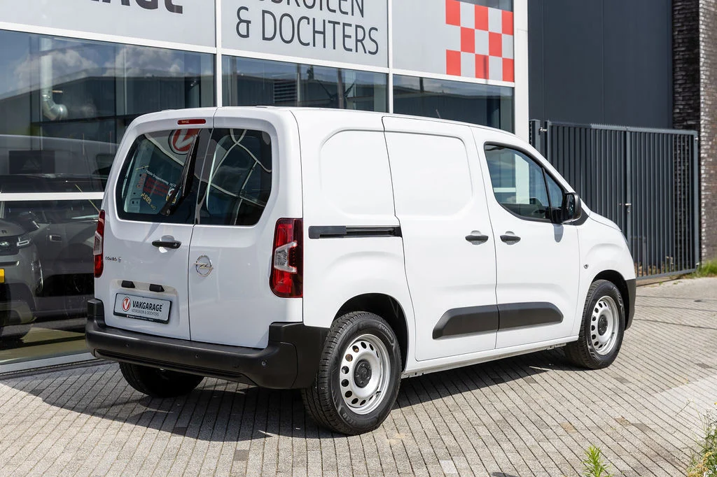 Opel Combo-e 136 L1