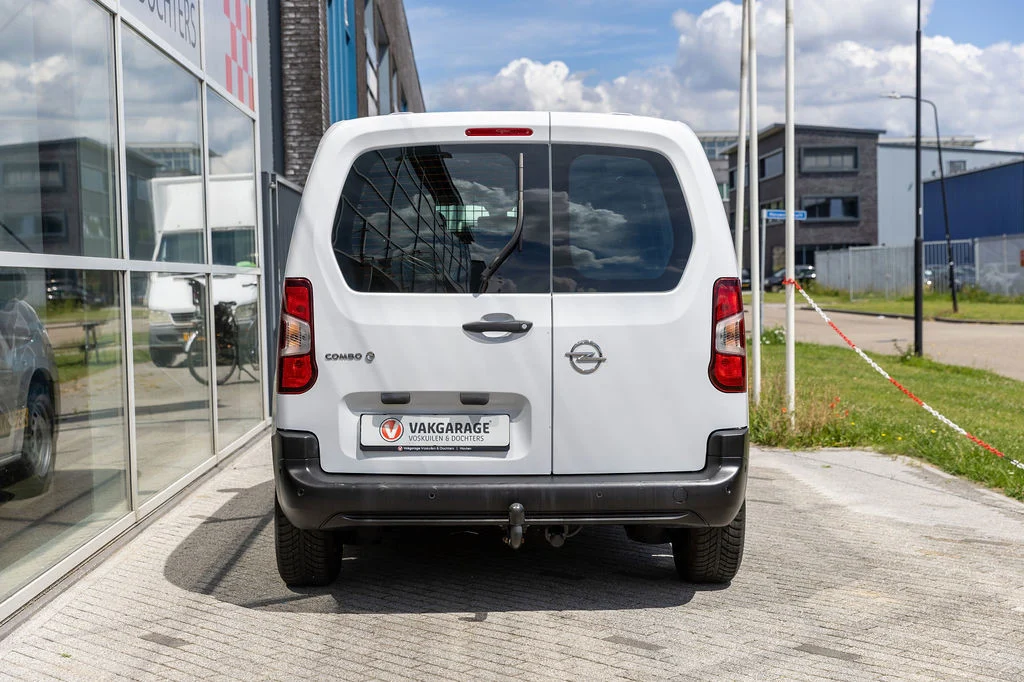 Opel Combo-e 136 L1