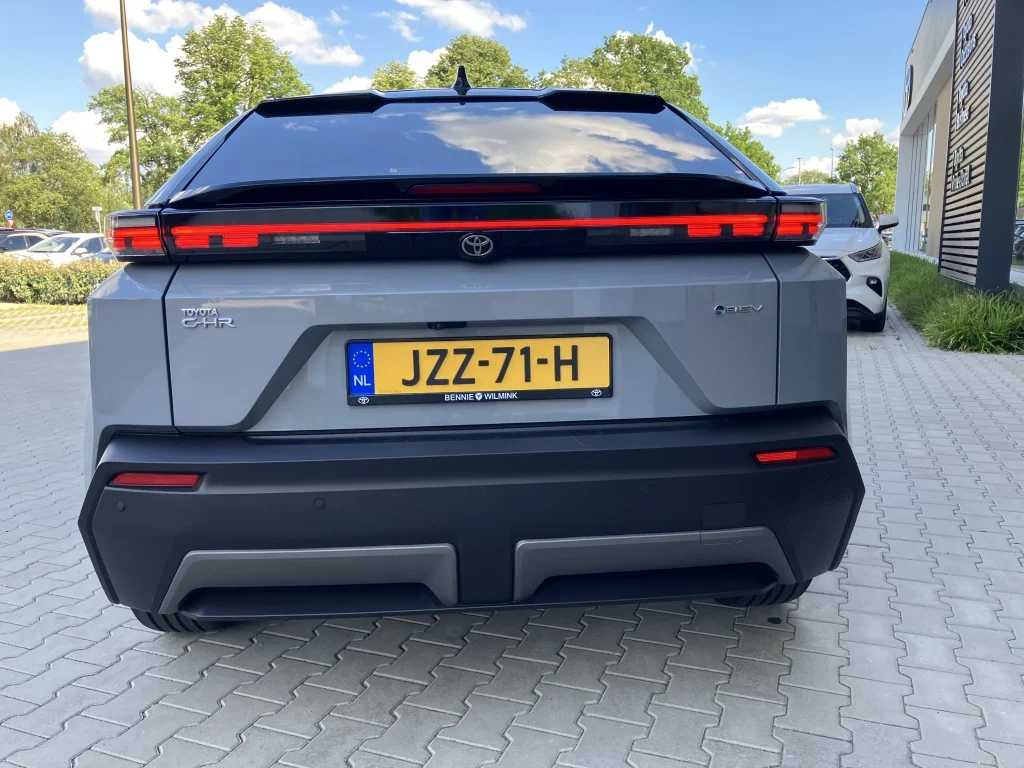 Toyota C-HR+ First Edition