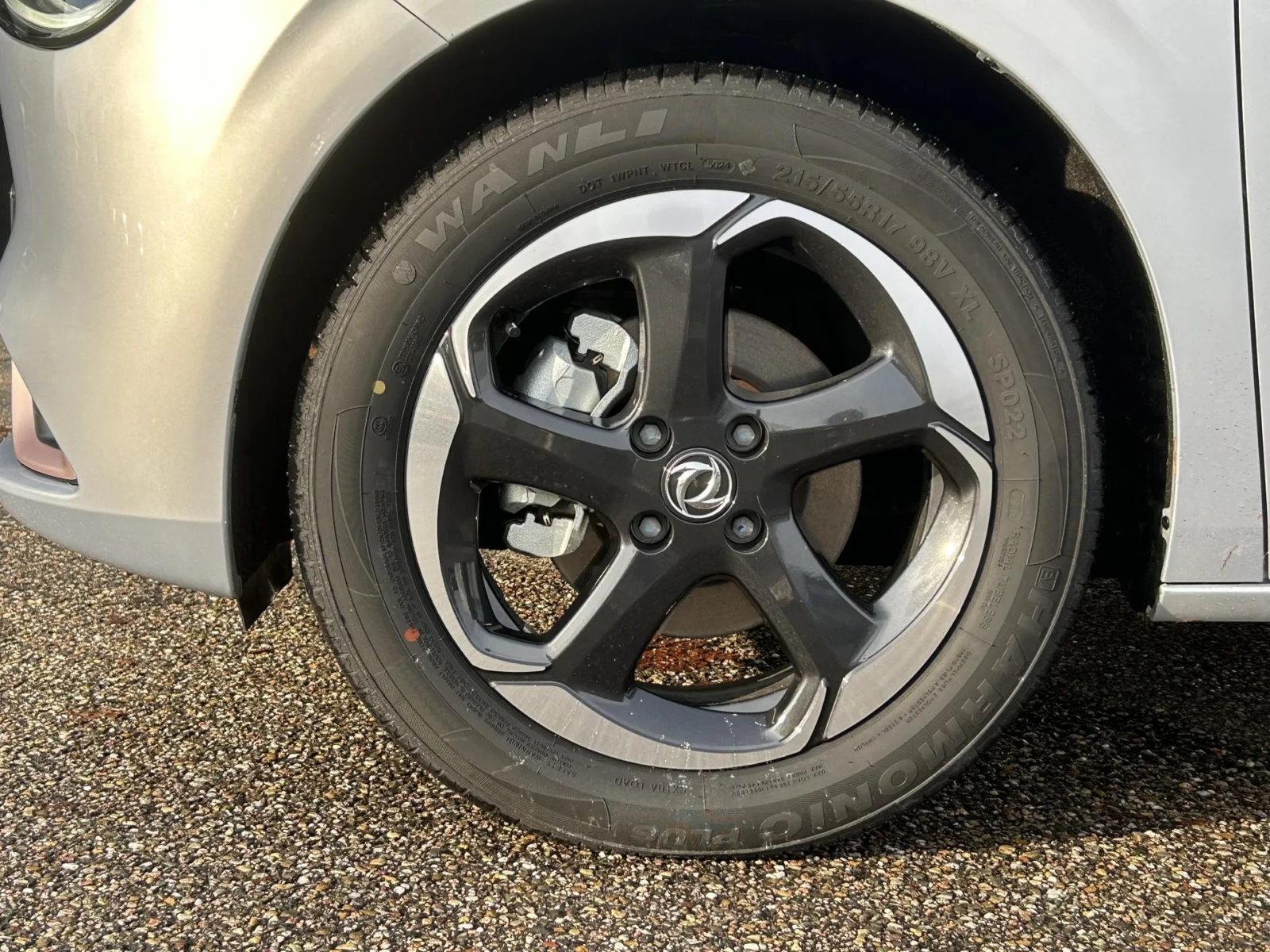 Dongfeng Box Premium Edition