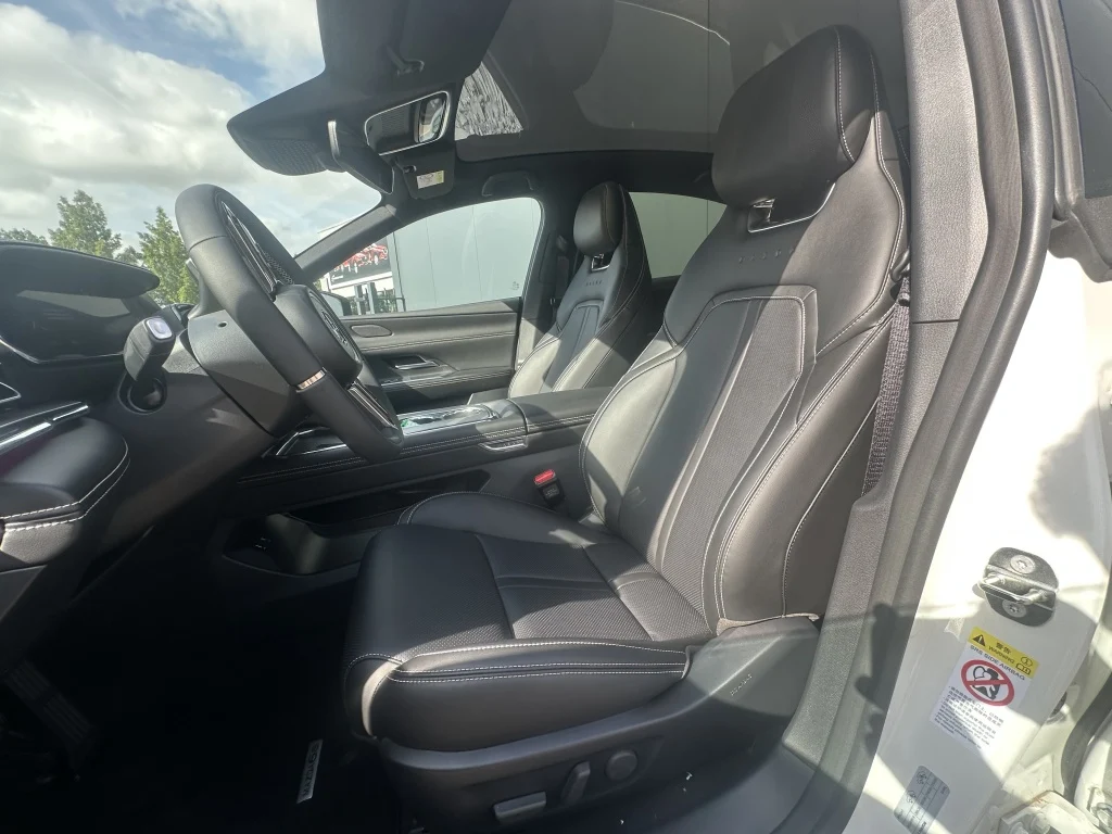 Mazda-6e