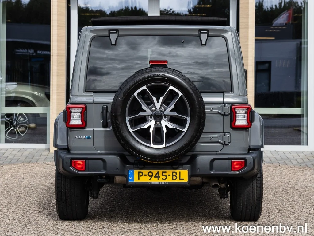 Jeep-Wrangler