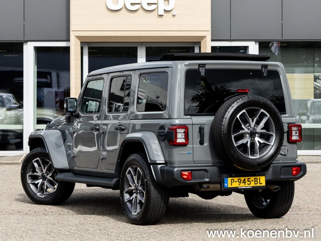 Jeep-Wrangler