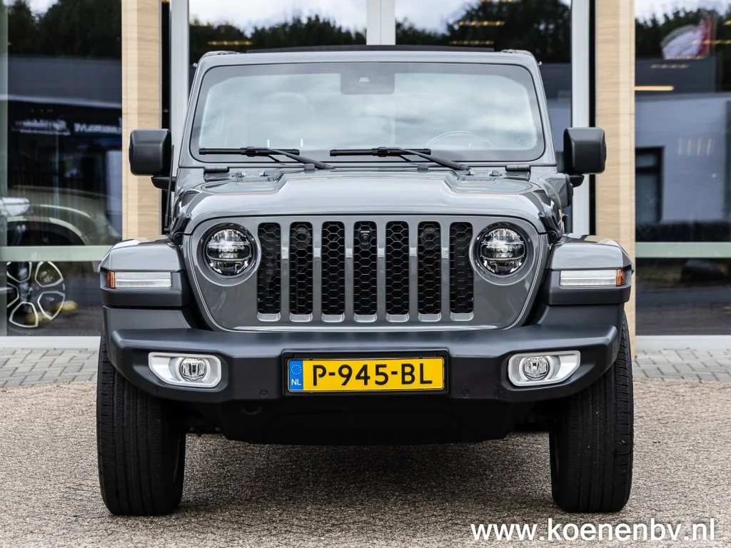 Jeep-Wrangler