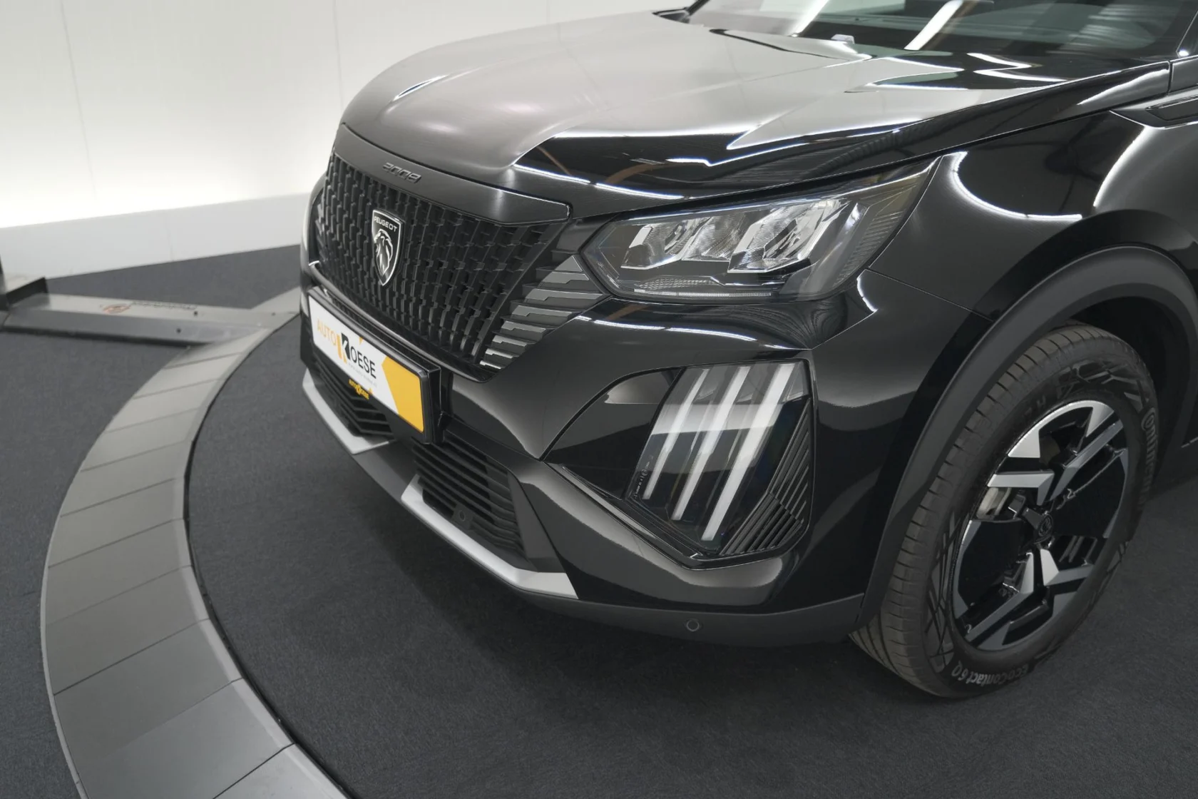 Peugeot-e-2008