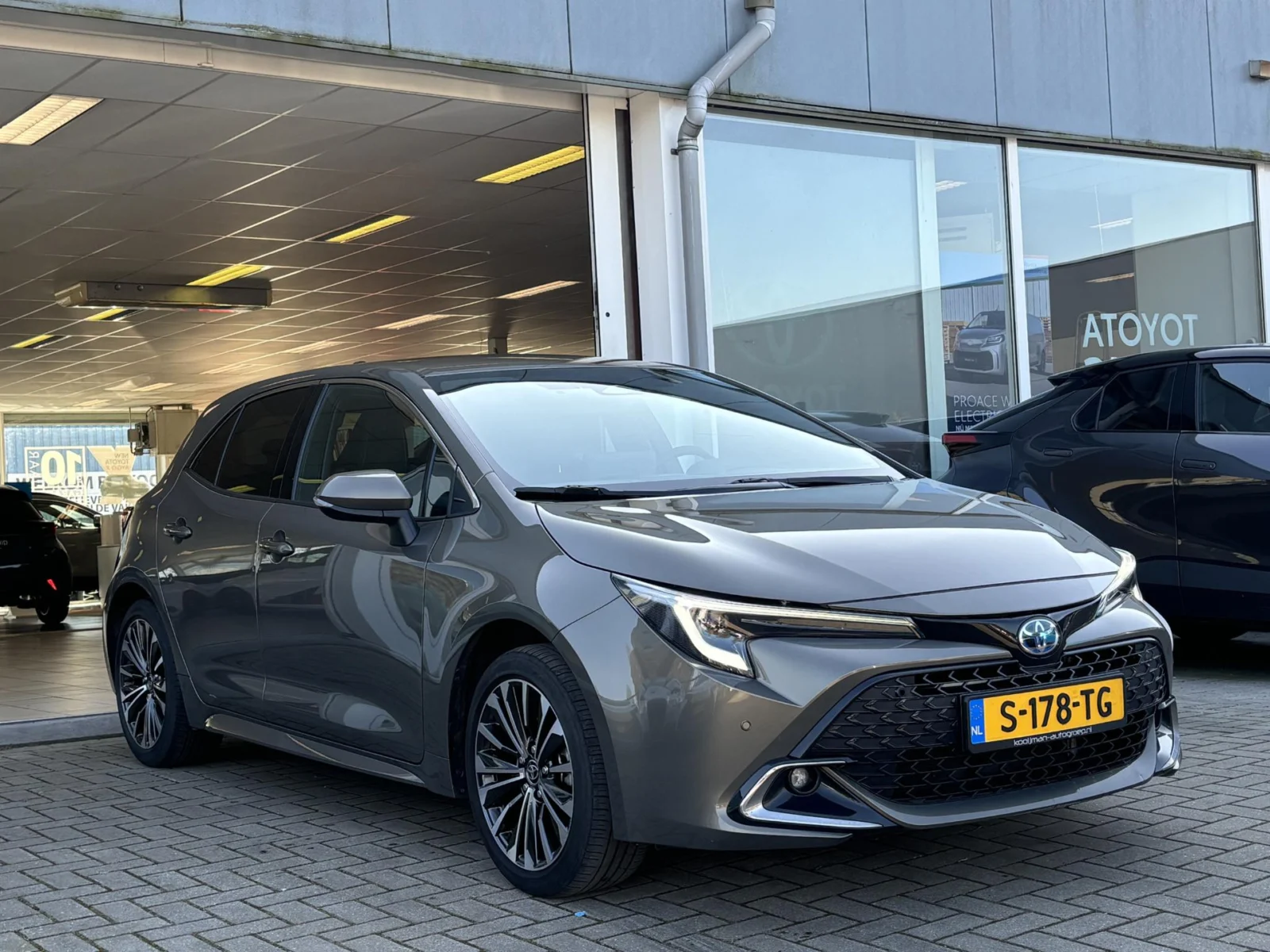 Toyota-Corolla
