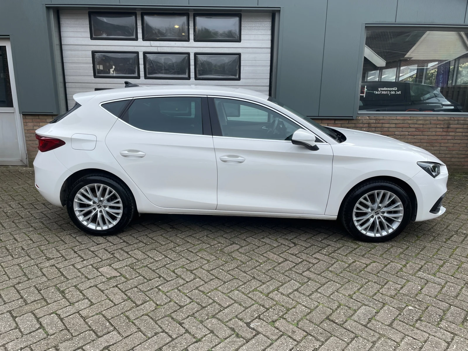 Seat-Leon