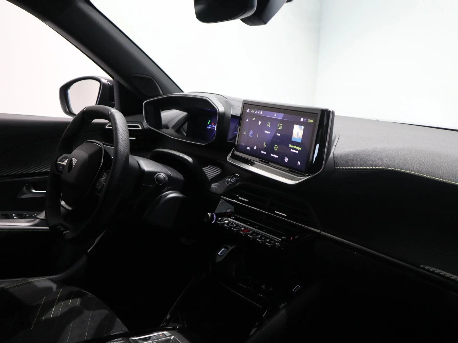 Peugeot e-2008 GT
