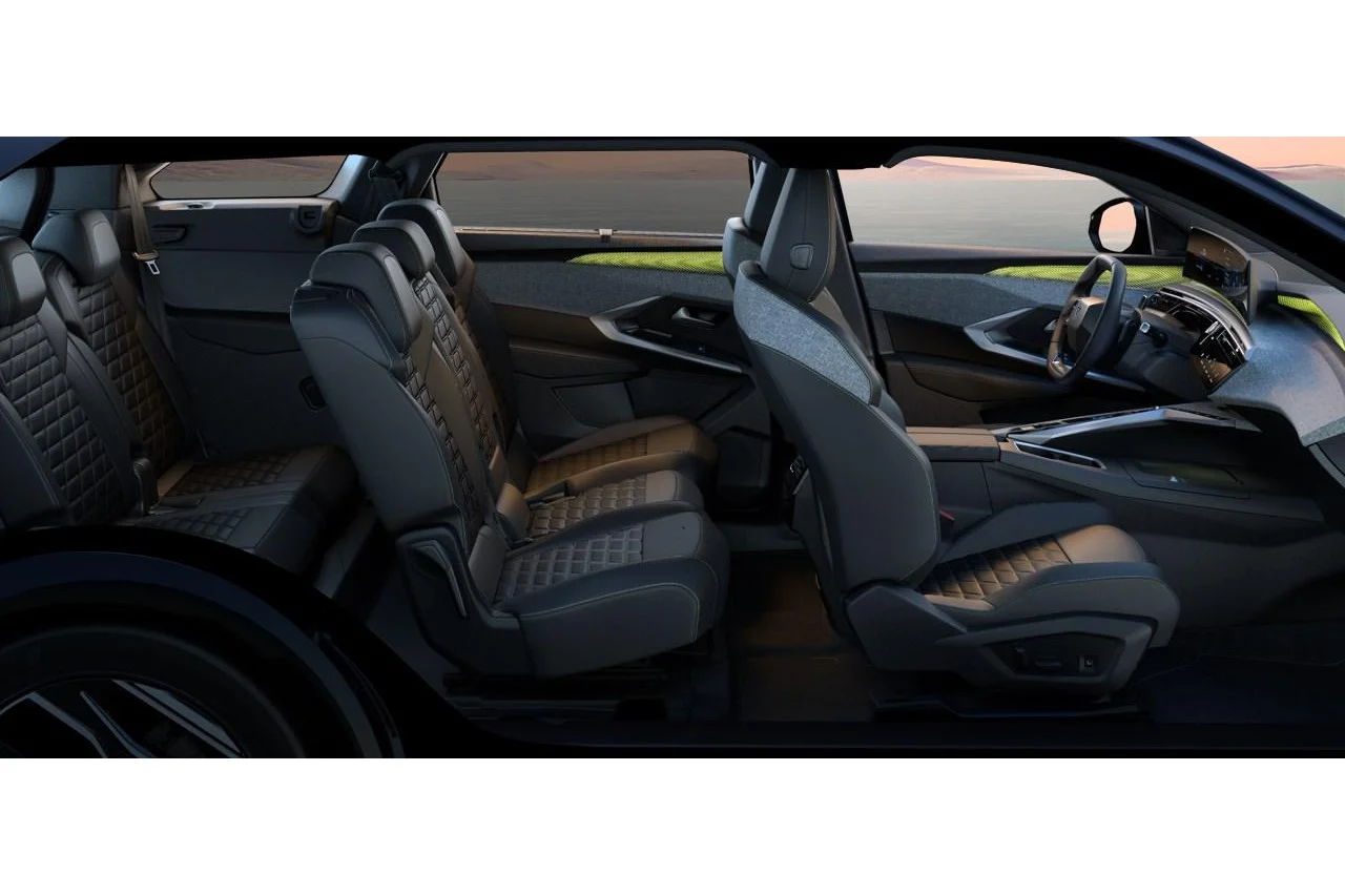 Peugeot e-5008 GT Exclusive 7p