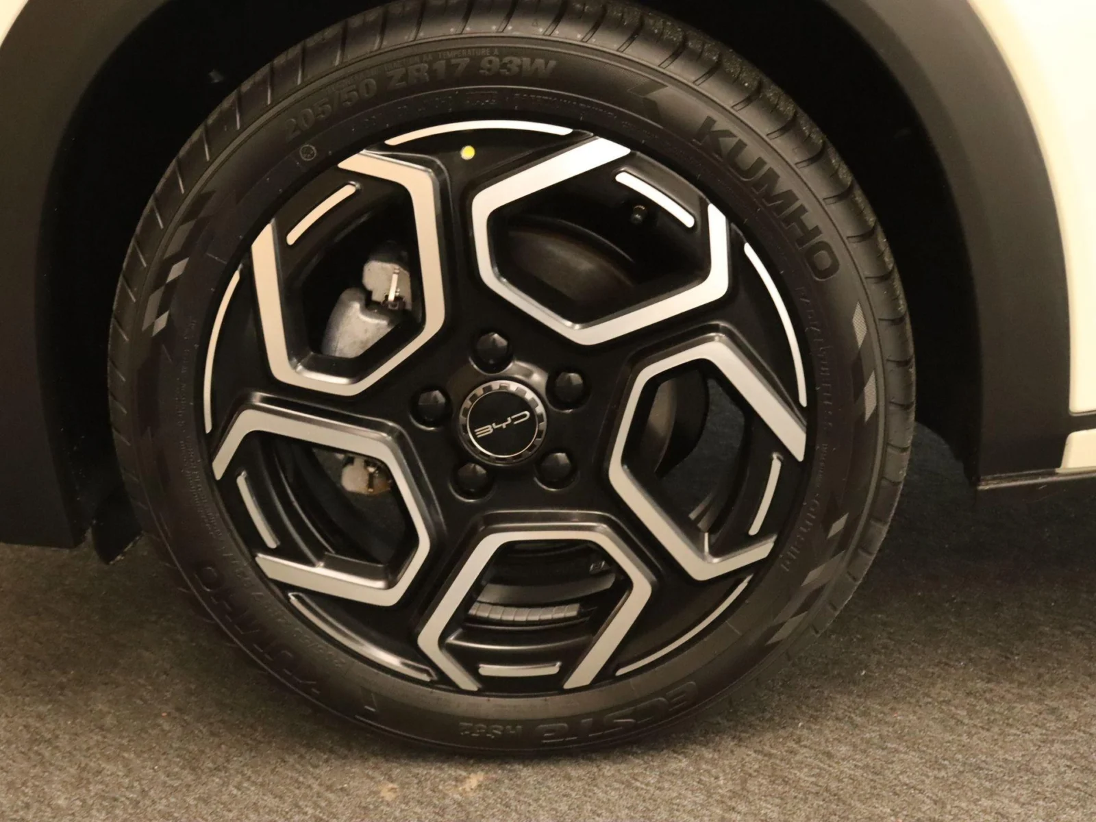 BYD Dolphin Comfort