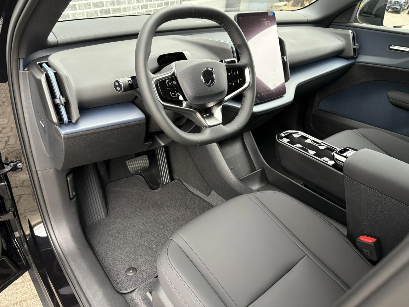 Volvo EX30 Cross Country P5 Long Range Plus Europa