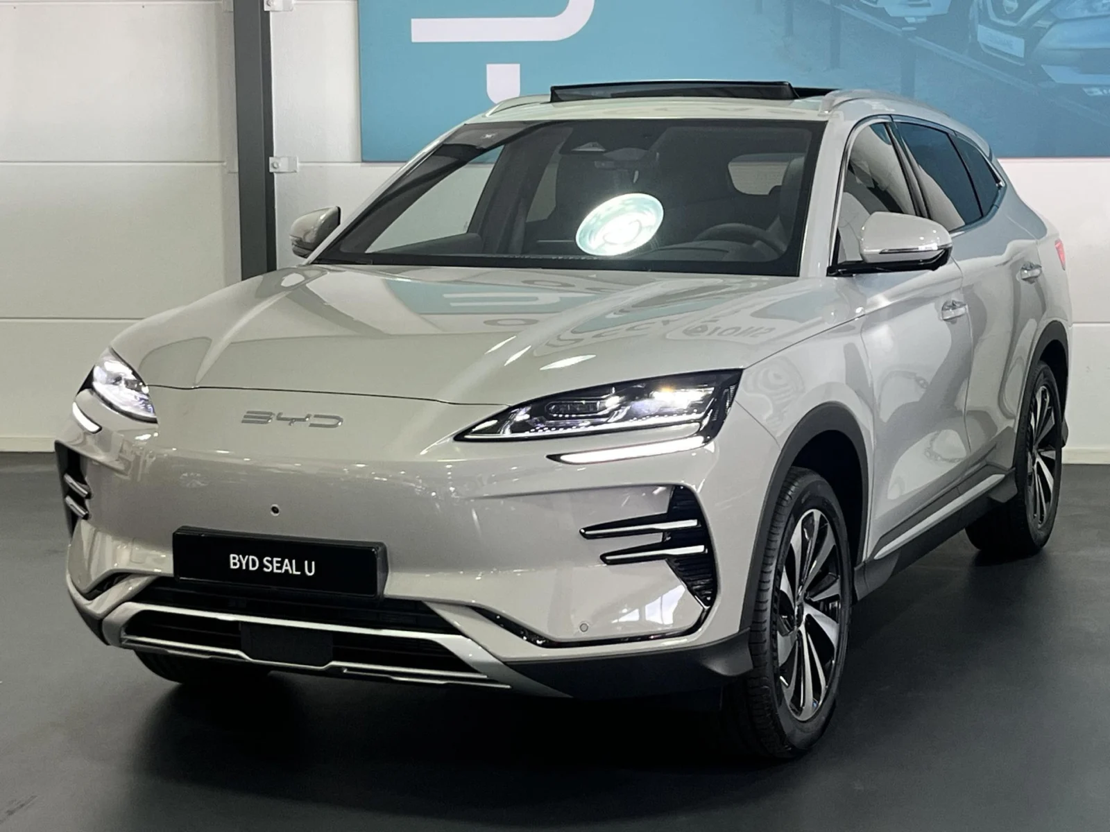 BYD Seal U Business
