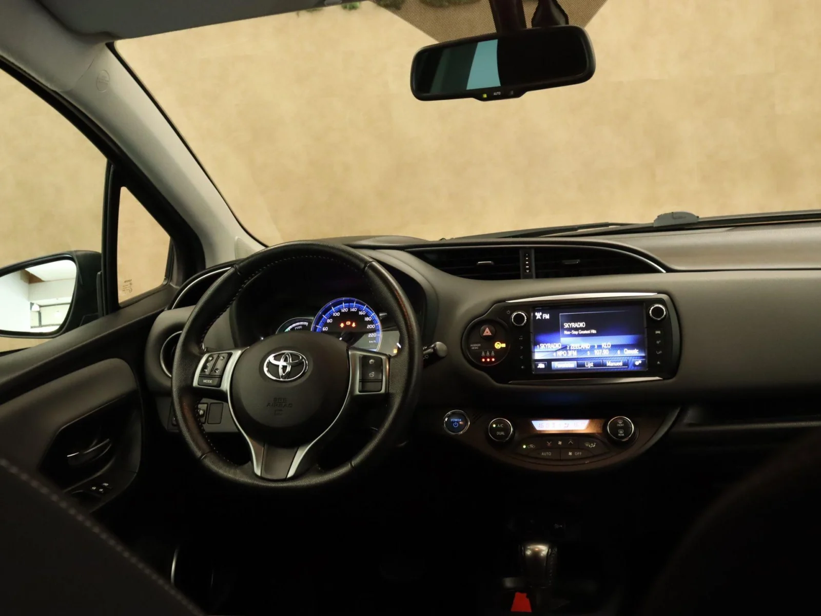 Toyota-Yaris