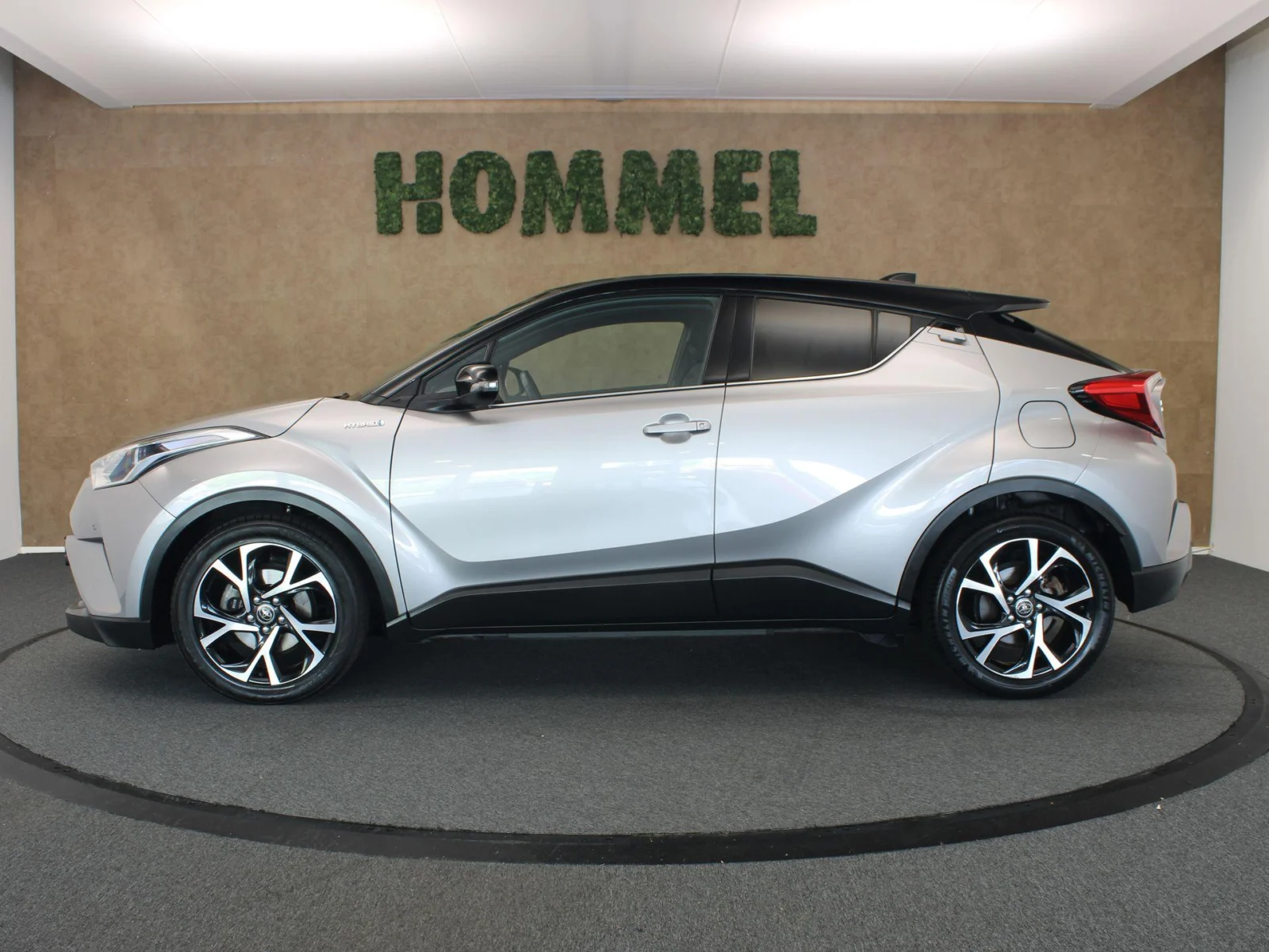 Toyota-C-HR